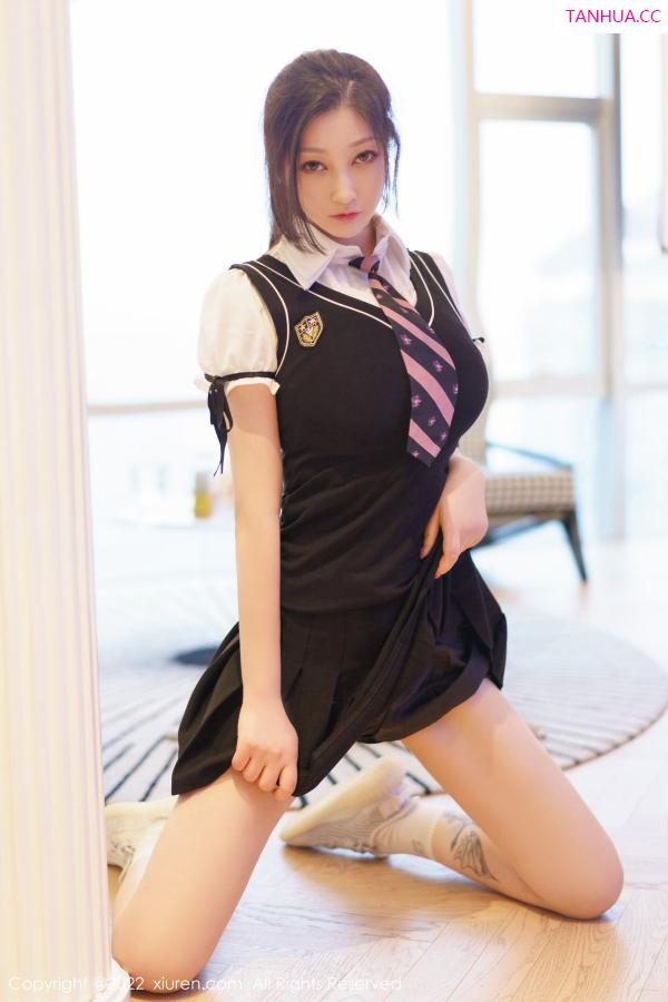 柠檬c_lemon 妲己_Toxic [XiuRen]高清写真图 2022.11.04 No.5807 妲己_Toxic 丰腴美臀第13张图片